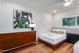 8537 Clarendon Avenue - Photo 22
