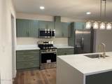 1819 Morten Avenue - Photo 7