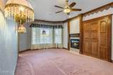 2025 Val Vista Drive - Photo 57