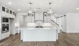 1070 Yellowstone Place - Photo 2