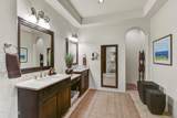 3128 Honeysuckle Court - Photo 16