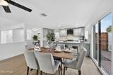 2717 Medina Avenue - Photo 7