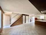 6120 Townley Avenue - Photo 5