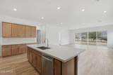 21464 Meadowbrook Avenue - Photo 16