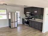 2535 Hartford Avenue - Photo 8
