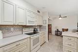 9407 Glen Oaks Circle - Photo 8