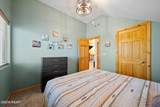 6325 Gardenia Lane - Photo 67