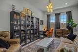 11017 Ulysses Avenue - Photo 13