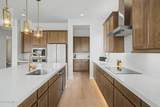 5844 Mauna Loa Lane - Photo 10