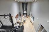 1058 Whitton Avenue - Photo 14