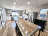 1058 Whitton Avenue - Photo 9