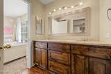 929 Manor Drive - Photo 33