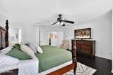 704 La Pryor Lane - Photo 31