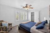 704 La Pryor Lane - Photo 43