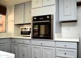 1609 Malibu Drive - Photo 7