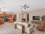 1048 Elgin Street - Photo 15