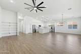 812 Desert Drive - Photo 18