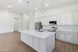 812 Desert Drive - Photo 22
