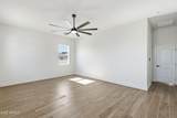 812 Desert Drive - Photo 27