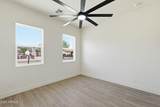 812 Desert Drive - Photo 33