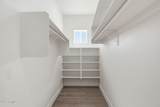 812 Desert Drive - Photo 35