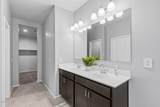 18633 Desert Hollow Drive - Photo 16