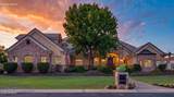 2918 Waterman Way - Photo 1
