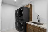 1821 Lynwood Street - Photo 73