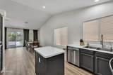 663 Ivanhoe Street - Photo 17