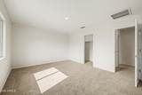 360 Oak Street - Photo 10