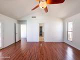 3906 Amberwood Drive - Photo 5