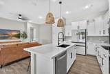 2427 Goldcrest Street - Photo 6