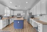 1405 Honeysuckle Circle - Photo 12