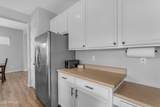 1405 Honeysuckle Circle - Photo 15