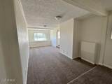 365 Steffen Street - Photo 11