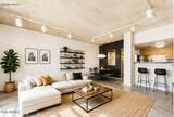 207 Clarendon Avenue - Photo 2