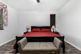 744 Desert Hollow Drive - Photo 24