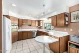955 Rochester - Photo 11