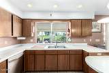 955 Rochester - Photo 12