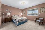 955 Rochester - Photo 15