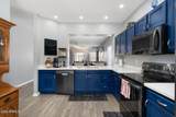 1004 Somerset - Photo 4