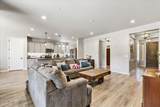 516 Chinaberry Drive - Photo 6