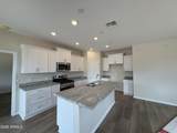 992 Annas Avenue - Photo 2
