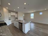 992 Annas Avenue - Photo 5