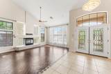 935 San Carlos Way - Photo 18