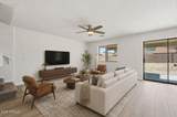1340 Pryor Road - Photo 3