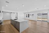 10438 Ulysses Avenue - Photo 12