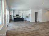 2565 Owen Way - Photo 4