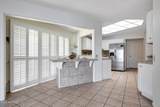 10614 Emerald Point - Photo 15