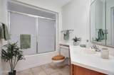 10614 Emerald Point - Photo 28